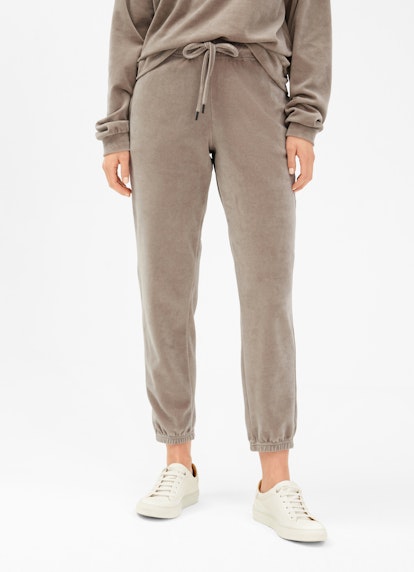 Casual Fit Hosen Samt - Sweatpants seal