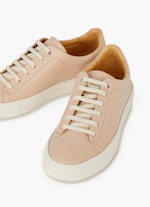 Coupe Regular Fit Chaussures Sneakers à lacets nude