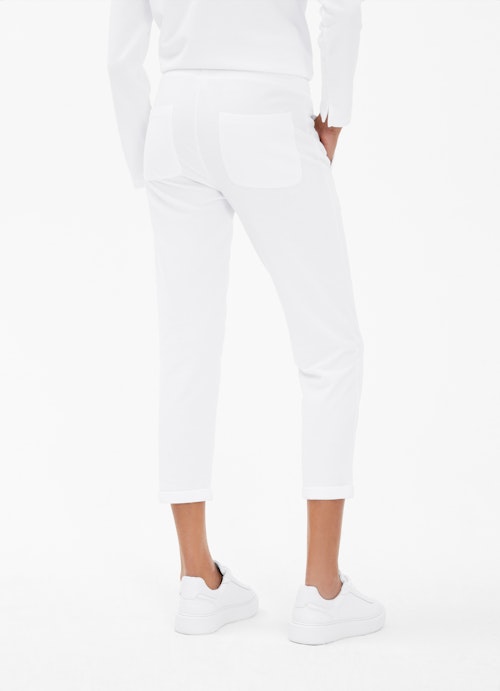 Casual Fit Hosen Casual Fit - Sweatpants white