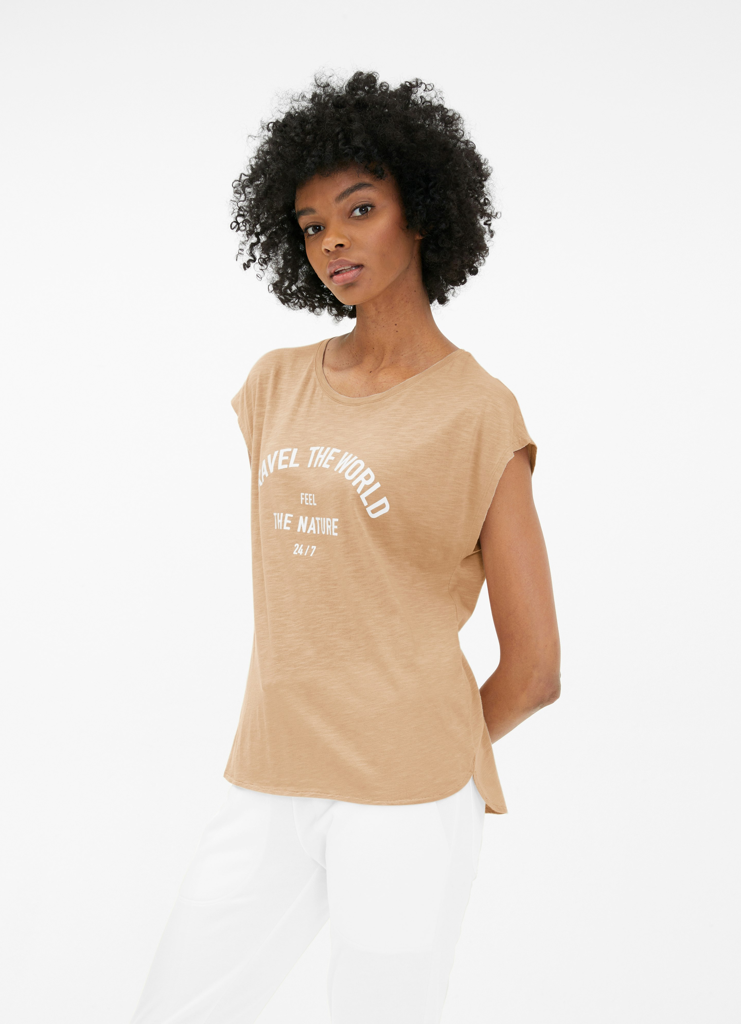 Boxy T Shirt Lissy in Beige T Shirts online kaufen bei JUVIA