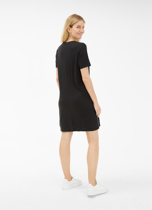 Casual Fit Kleider Jerseykleid black