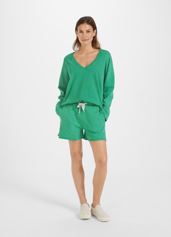 Medium Length Bermudas Shorts emerald