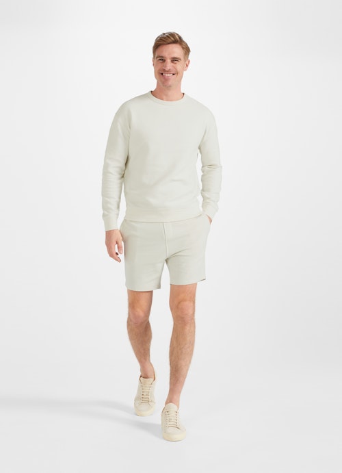 Casual Fit Sweater Sweatshirt eggshell