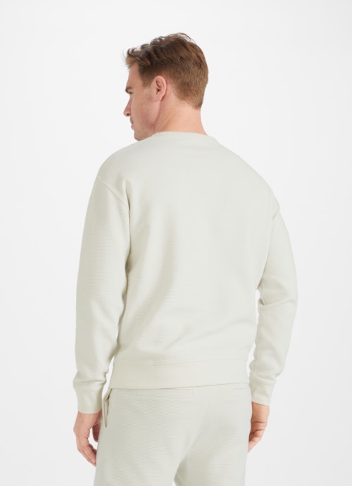 Casual Fit Sweater Sweatshirt eggshell
