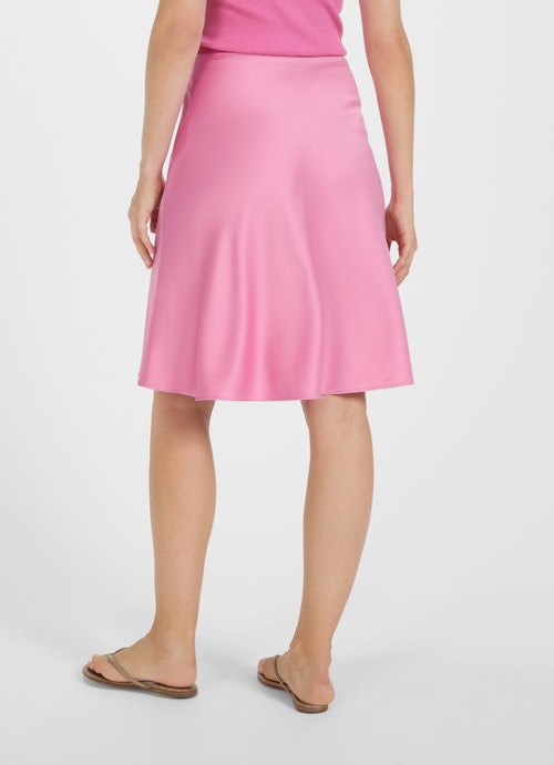 Longueur courte Jupes Jupe en satin electric pink