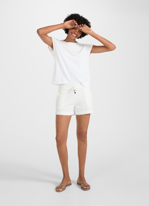 Coupe Regular Fit Short Shorts white