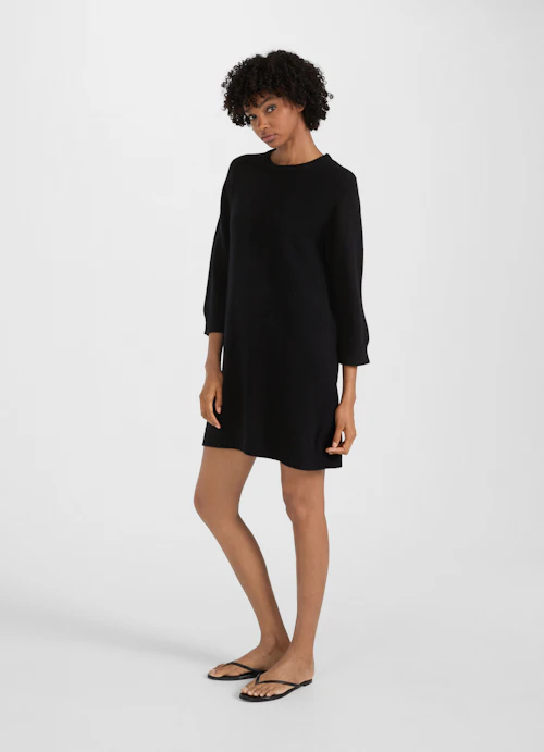 Regular Fit Kleider Cashmere Blend - Kleid black