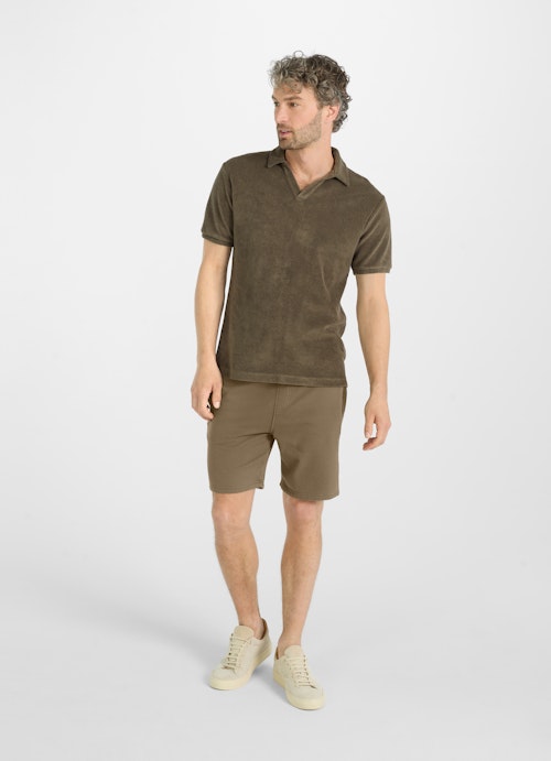Coupe Slim Fit Short Short en éponge khaki