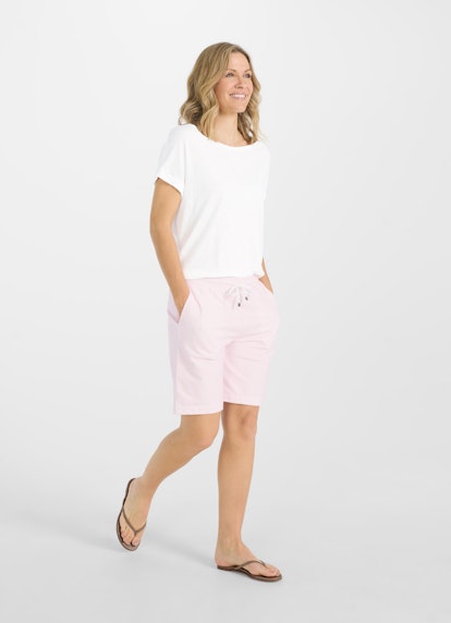 Long Length Bermudas Bermuda almond blossom