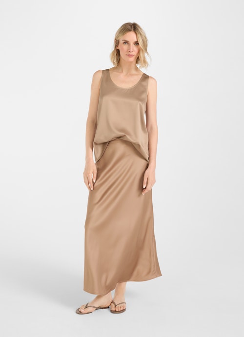 Coupe Loose Fit Hauts Haut en satin savannah