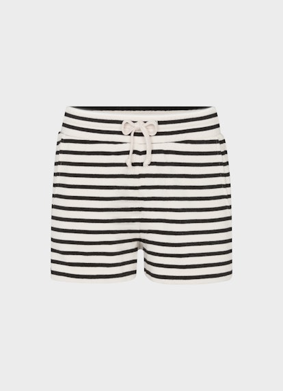 Medium Length Shorts Shorts eggshell