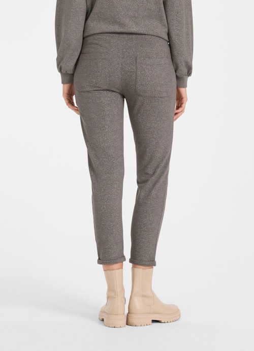 Casual Fit Hosen Glitzer - Sweatpants plum kitten mel.