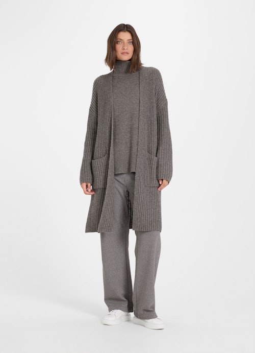 Coupe Regular Fit Maille Cardigan en mélange de cachemire plum kitten mel.