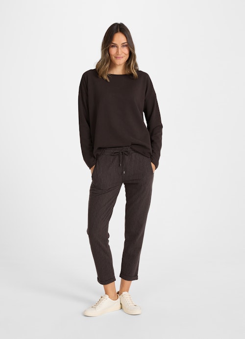 Coupe Loose Fit Pulls Pull-over bitter chocolate