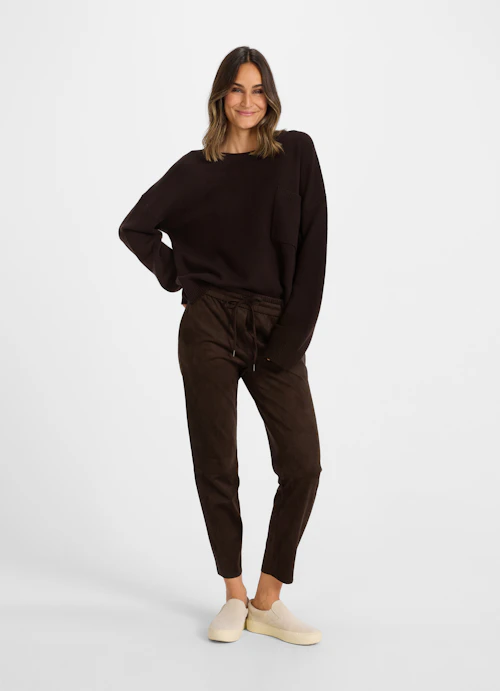 Regular Fit Pants Tech Velour Pants bitter chocolate