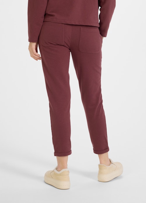 Casual Fit Hosen Casual Fit - Sweatpants grape