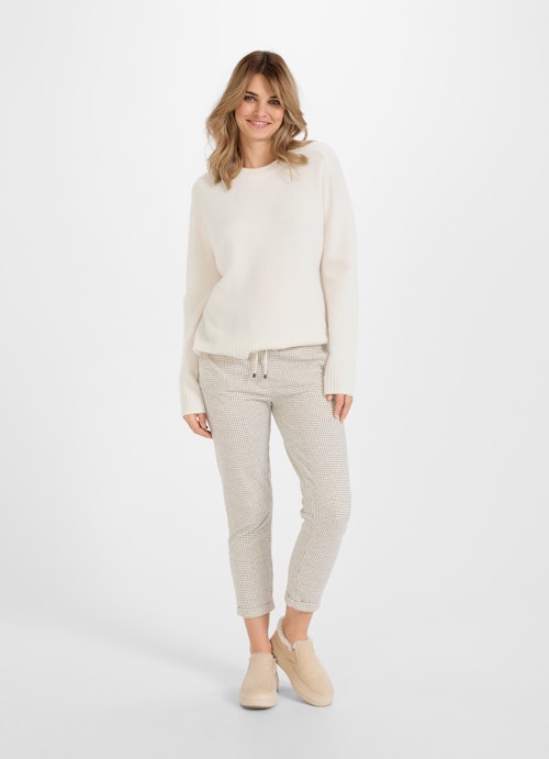 Casual Fit Hosen Casual Fit - Sweatpants eggshell