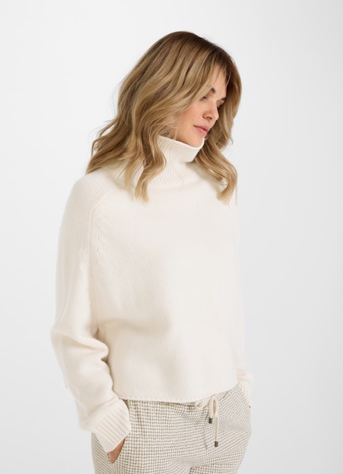 Coupe oversize Maille Pull à col roulé en cachemire mélangé eggshell