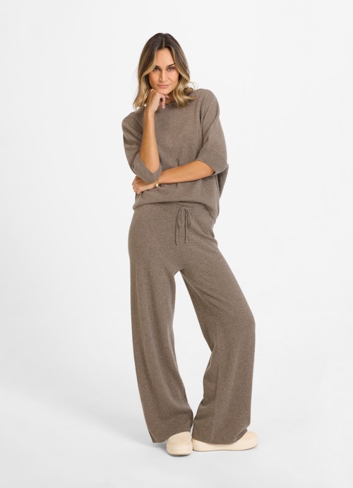 Coupe Regular Fit Pantalons Cashmere blend knitted trousers mink mel.
