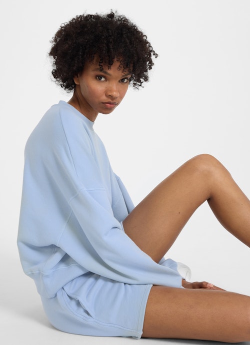 Medium Length Shorts shorts cash.blue