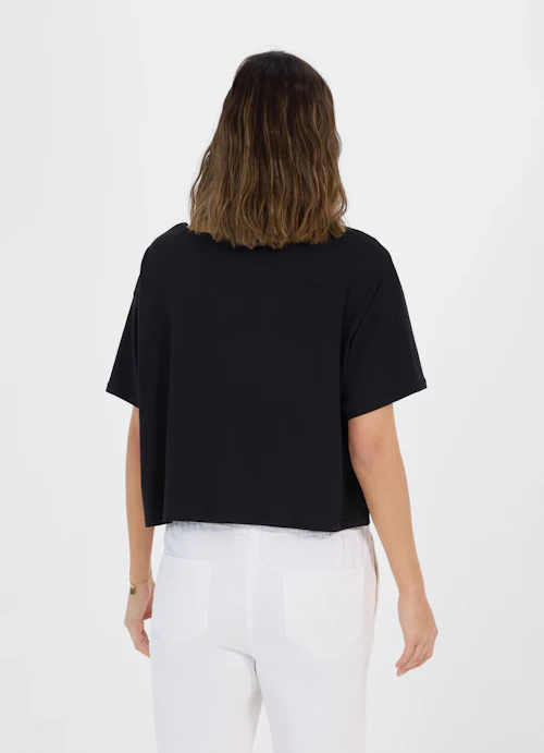 Short Length T-Shirts T-Shirt black