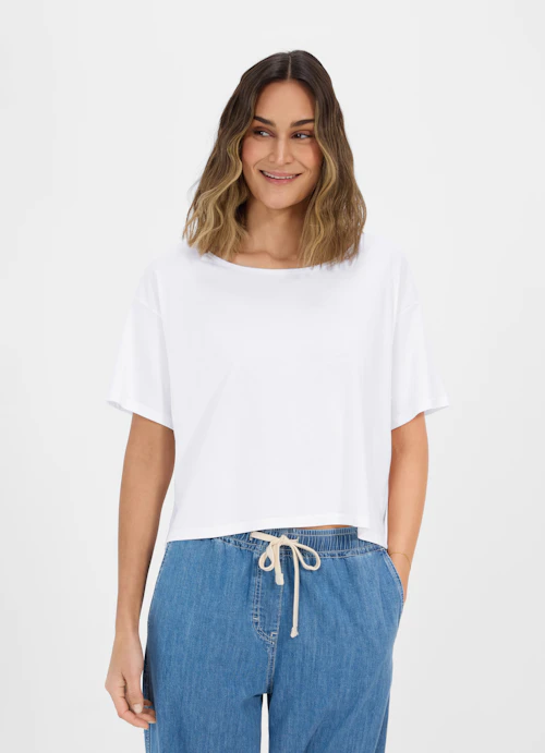 Short Length T-Shirts T-Shirt white