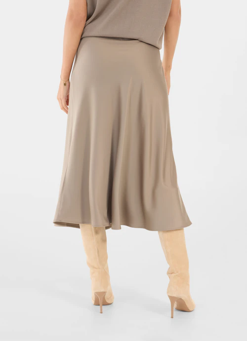 Longueur moyenne Jupes Jupe en satin fungi