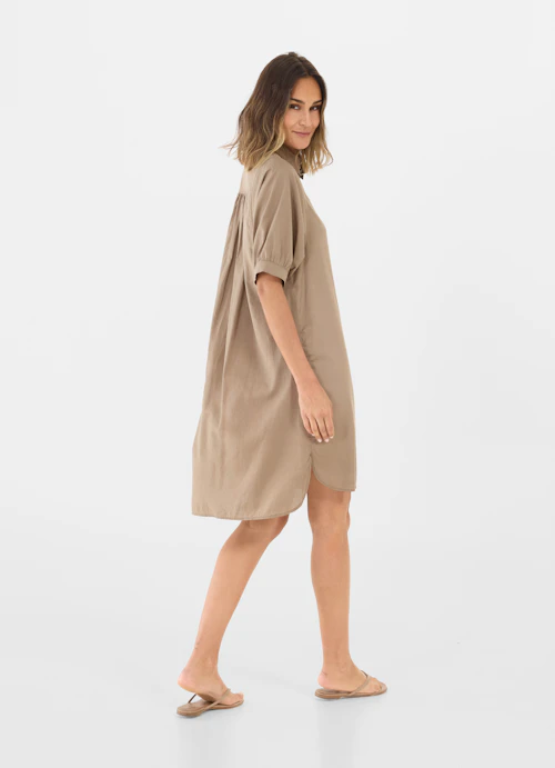 Longueur moyenne Robes Robe fungi