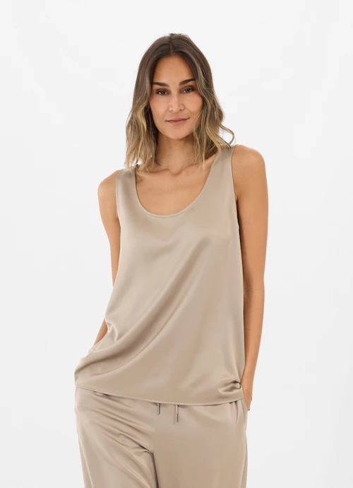 Coupe Loose Fit Hauts Satin - Haut fungi