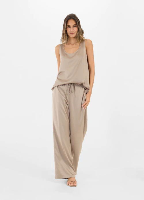 Coupe Loose Fit Hauts Satin - Haut fungi