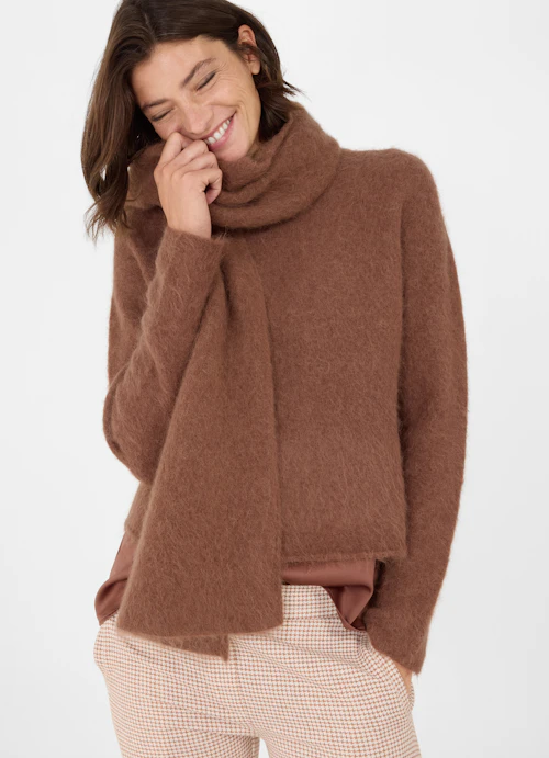 Regular Fit Knitwear Knitted scarf chestnut