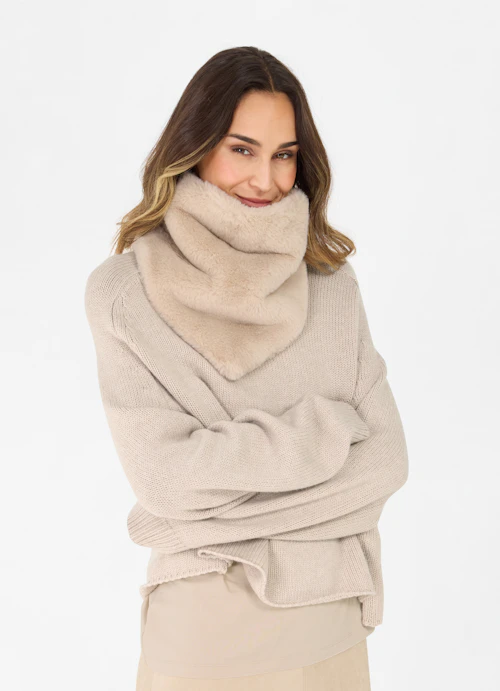 One Size Blouses Faux fur scarf sand
